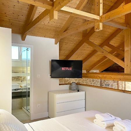 Blue Domino Luxury City Villa Patras Exterior foto