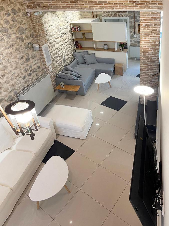 Blue Domino Luxury City Villa Patras Exterior foto