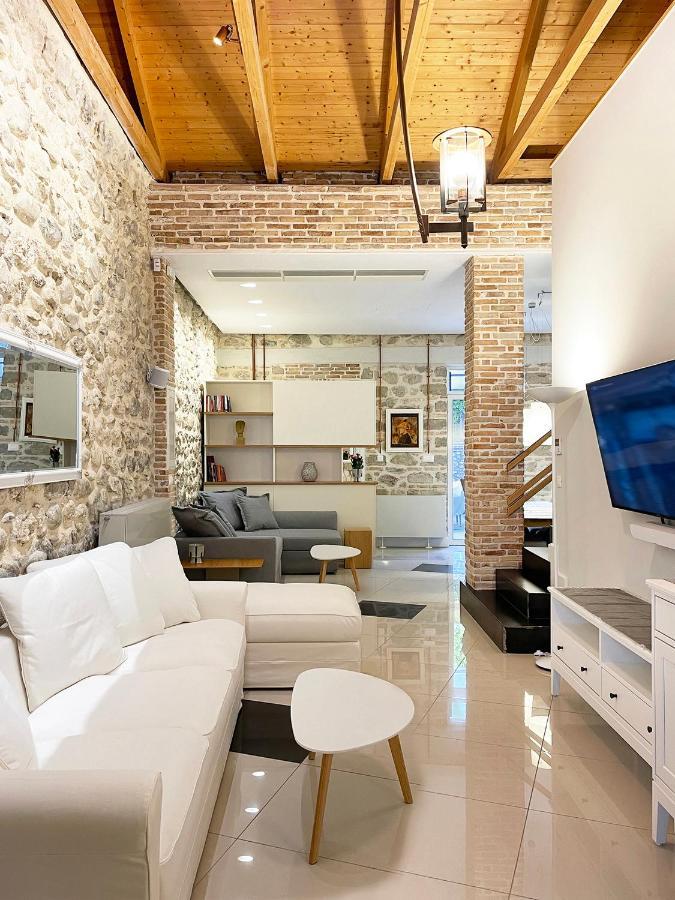 Blue Domino Luxury City Villa Patras Exterior foto